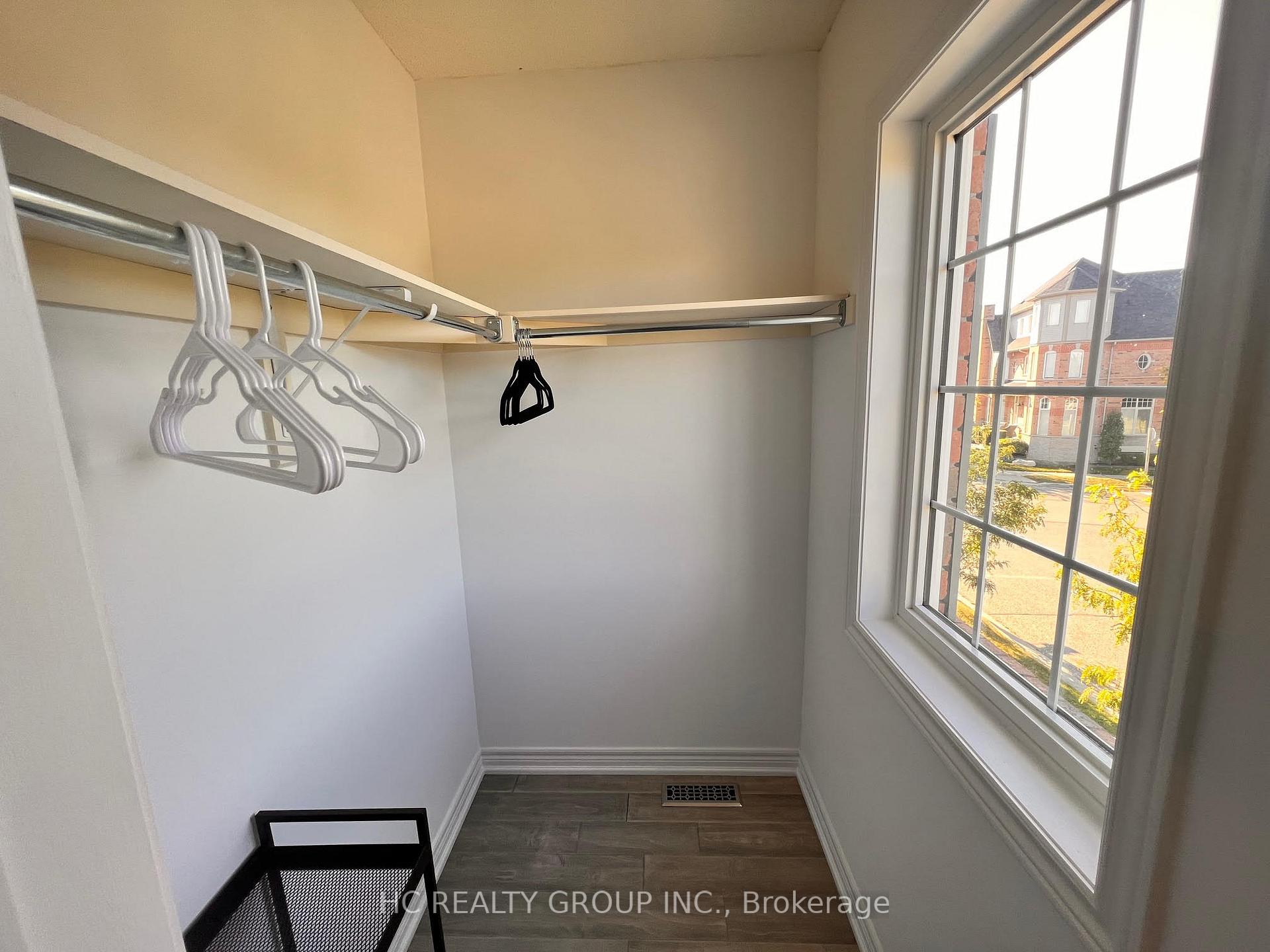 Photo 7 of Unit upper level, 99 The Meadows Avenue, Markham, Cornell — HOMEH