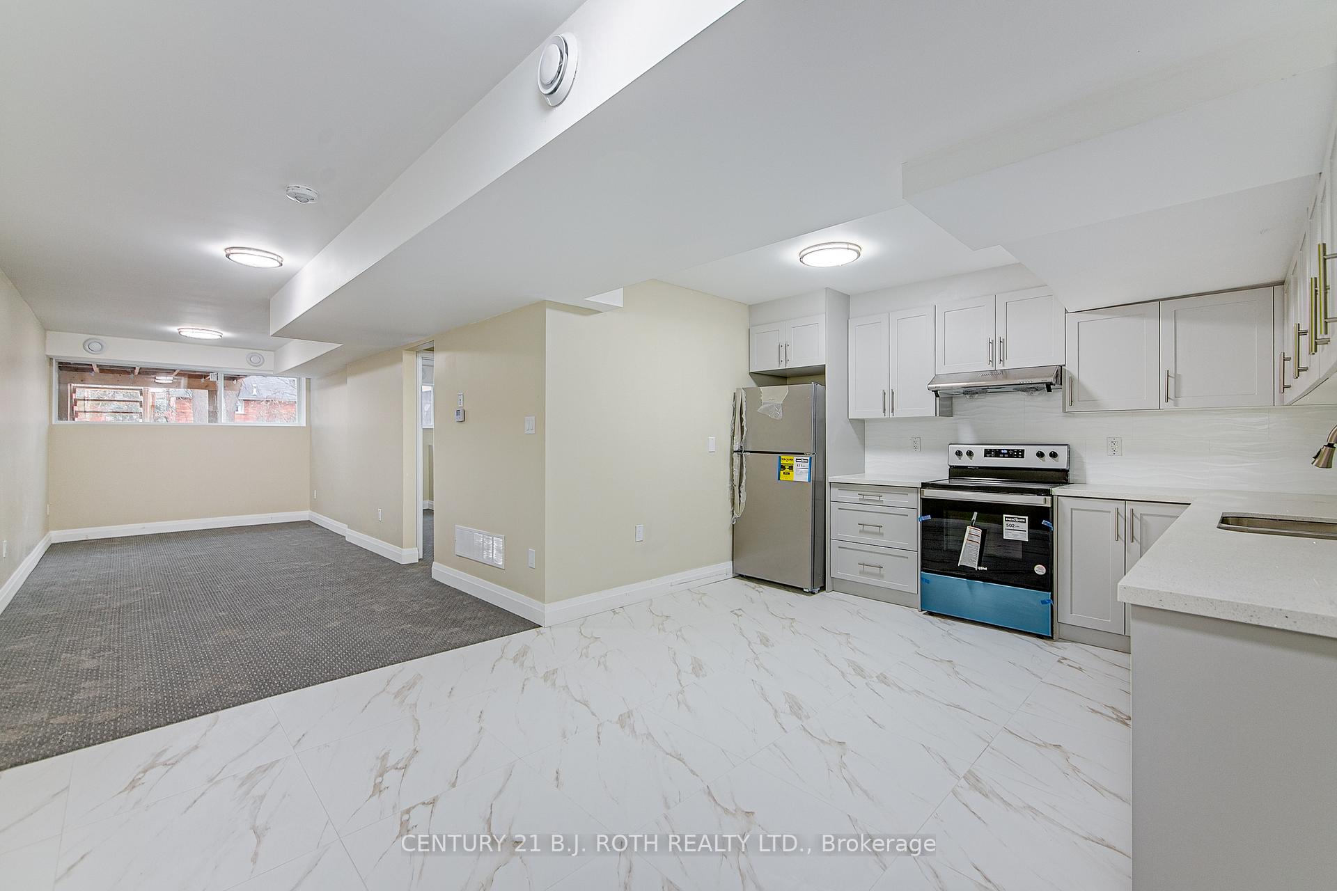 Photo 6 of Unit 2, 98 Peel Street, Barrie, Wellington — HOMEH