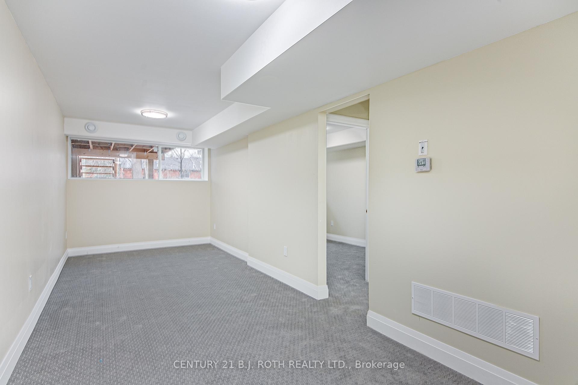 Photo 10 of Unit 2, 98 Peel Street, Barrie, Wellington — HOMEH