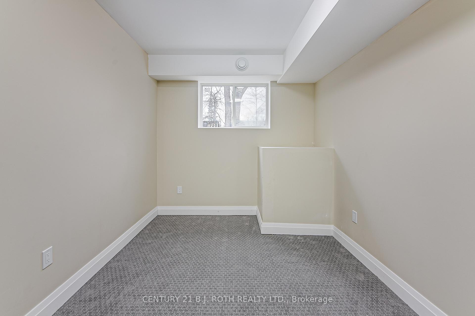 Photo 8 of Unit 2, 98 Peel Street, Barrie, Wellington — HOMEH