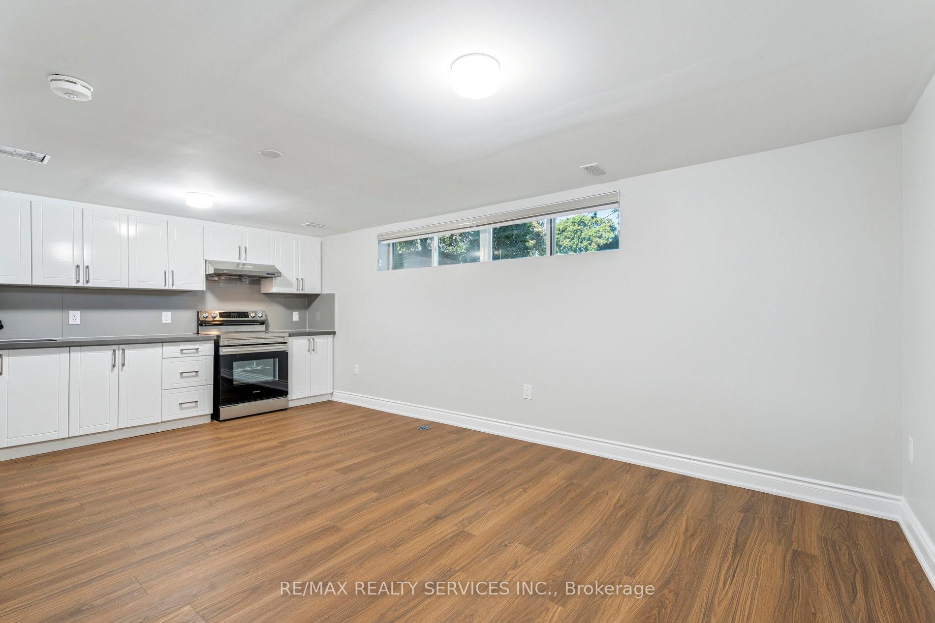Photo 2 of Unit Studio A, 15 Mcclure Avenue, Brampton, Northwood Park — HOMEH