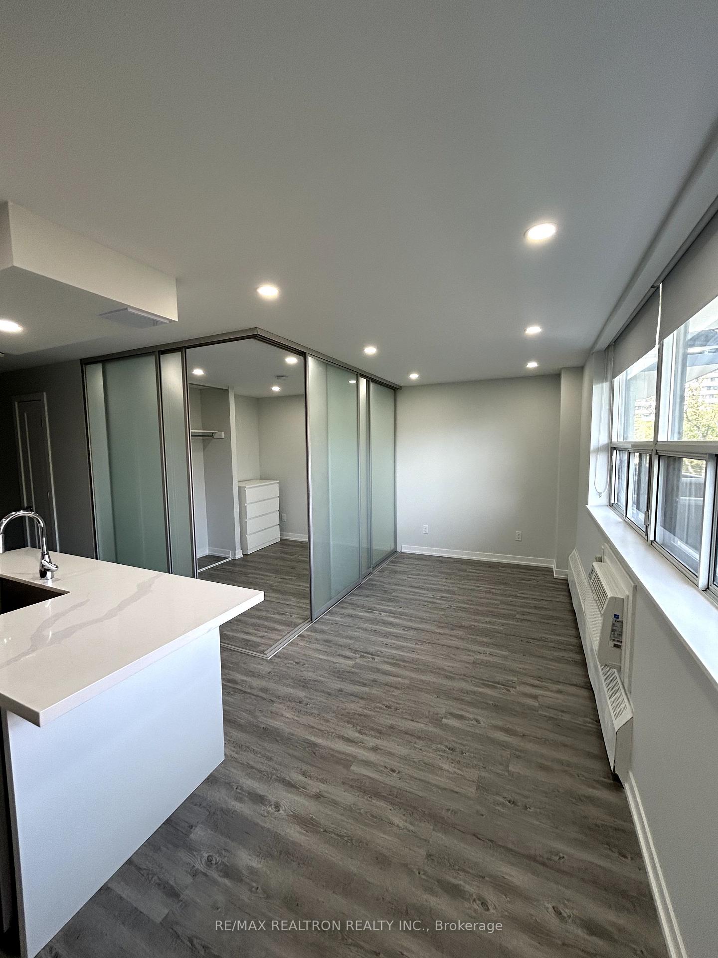 Photo 1 of Unit 804, 15 Walmer Road, Toronto, The Annex — HOMEH