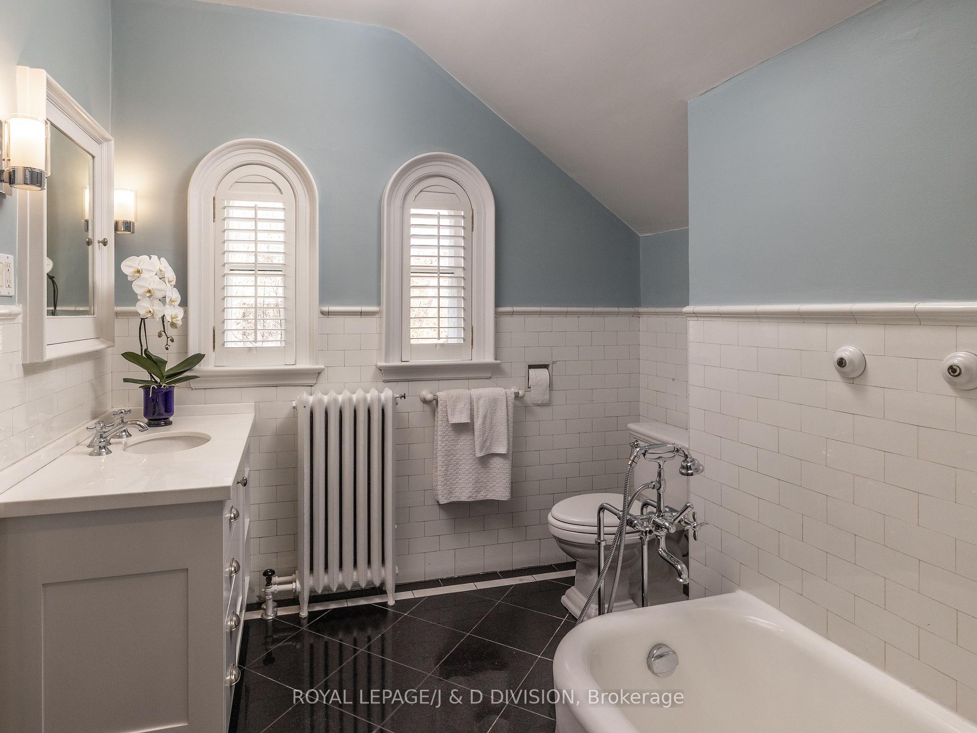 Photo 24 of 15 Killarney Road, Toronto, Forest Hill South — HOMEH