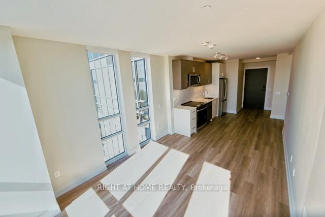 Photo 6 of Unit 1117, 41 Johnson Street, Barrie, North Shore — HOMEH