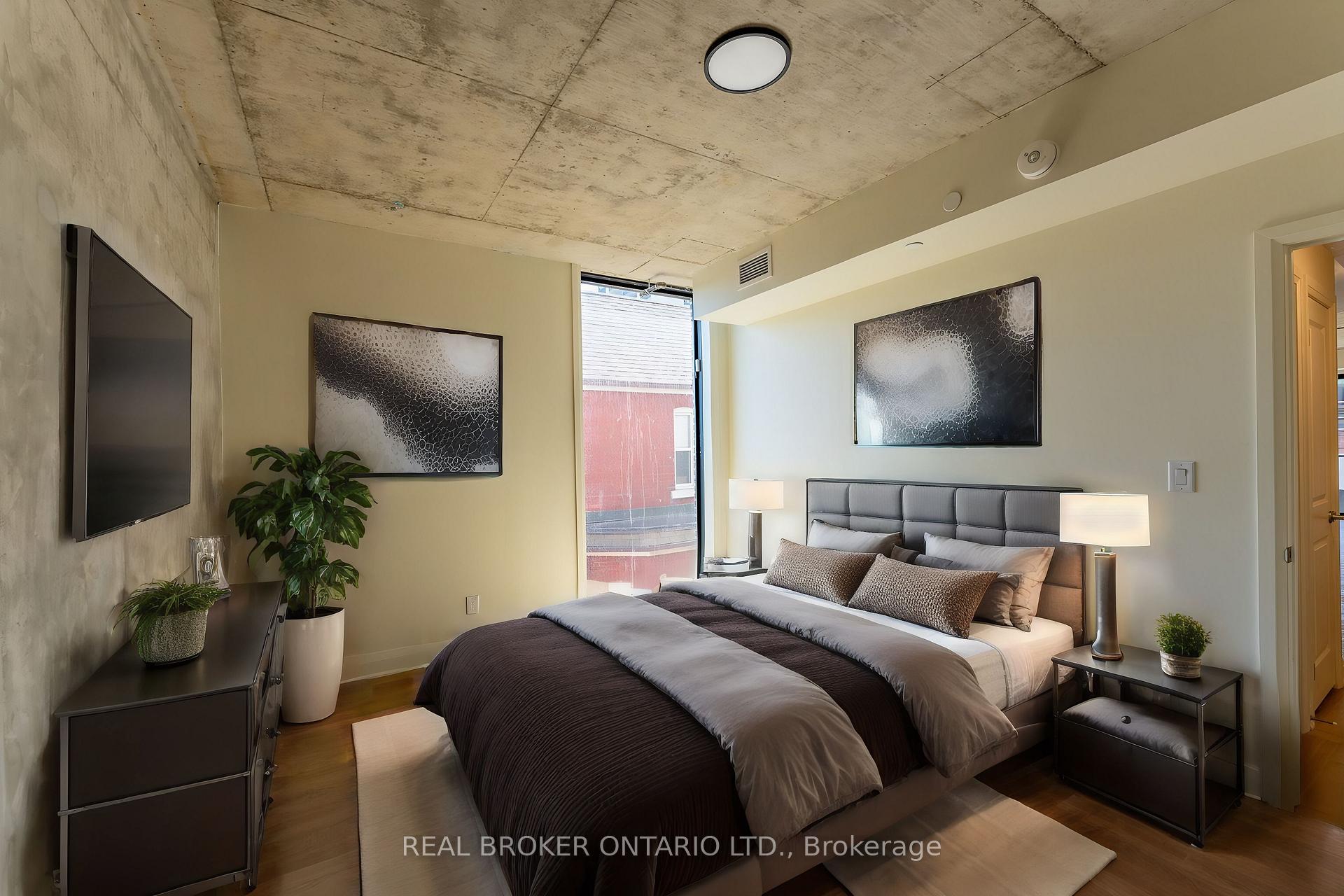 Photo 4 of Unit 301, 11 Robert Street, Hamilton, Beasley — HOMEH