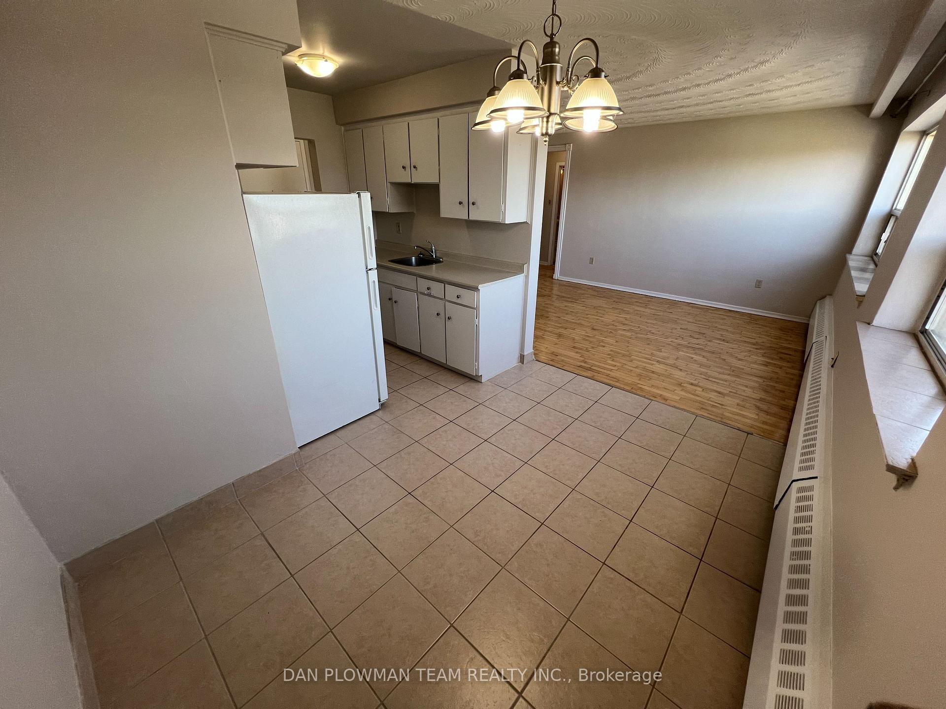 Photo 2 of Unit 305, 170 Park Road S, Oshawa, Vanier — HOMEH