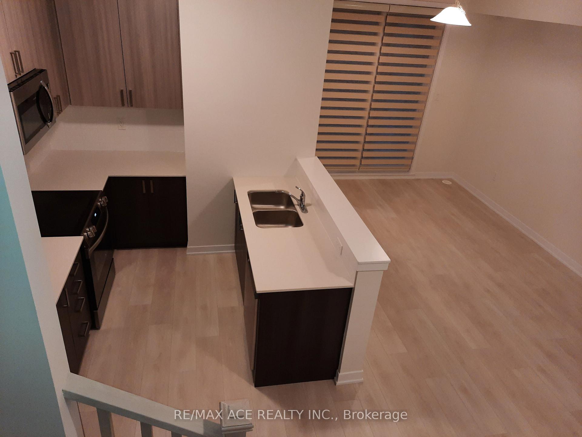 Photo 2 of Unit 1307, 1865 Pickering Parkway, Pickering, Village East — HOMEH