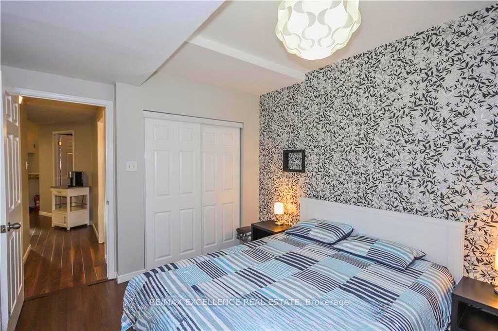 Photo 19 of 244 Exmouth Circle, London, East I — HOMEH