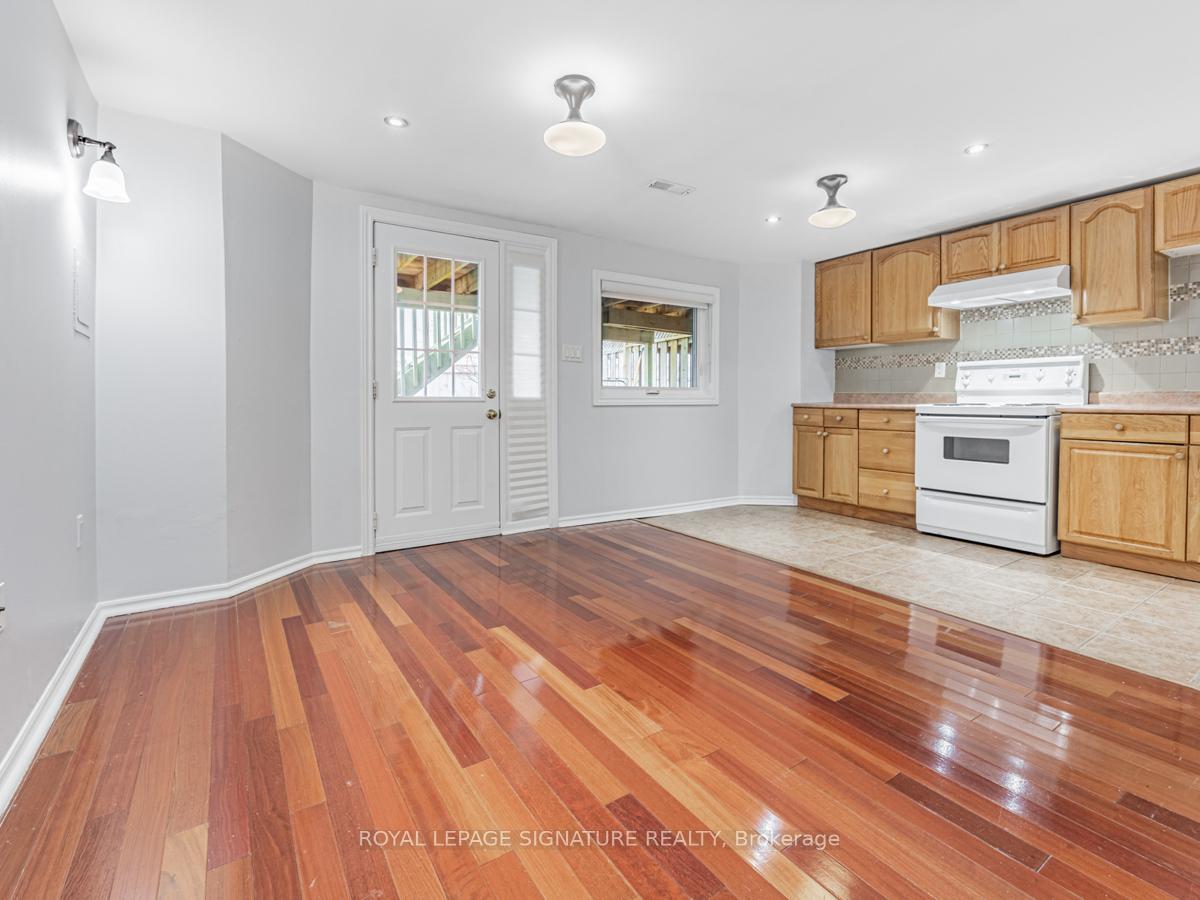 Photo 6 of Unit Bsmt, 1557 Avonmore Square, Pickering, Town Centre — HOMEH