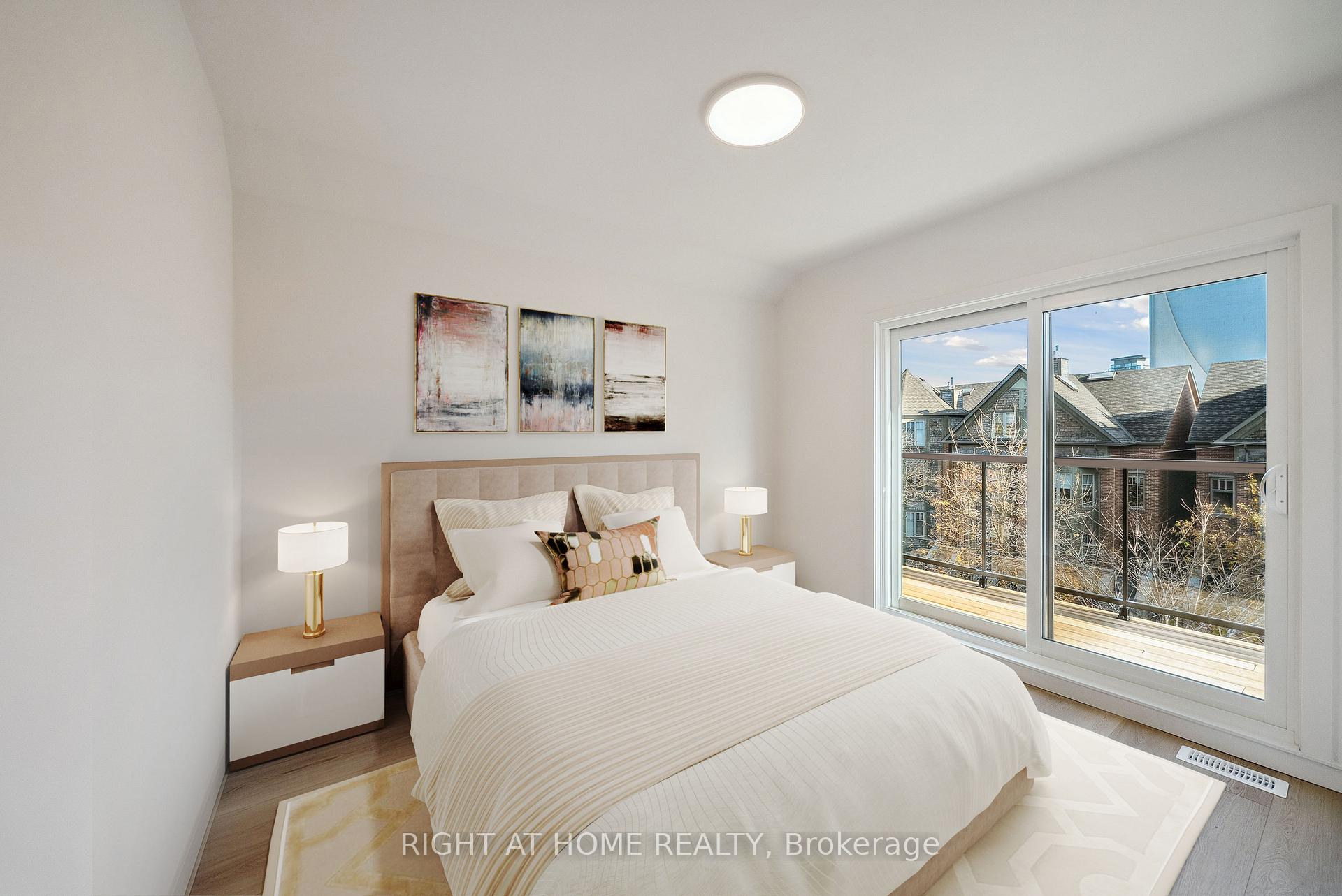 Photo 8 of Unit 3, 112 Walmer Road, Toronto, The Annex — HOMEH