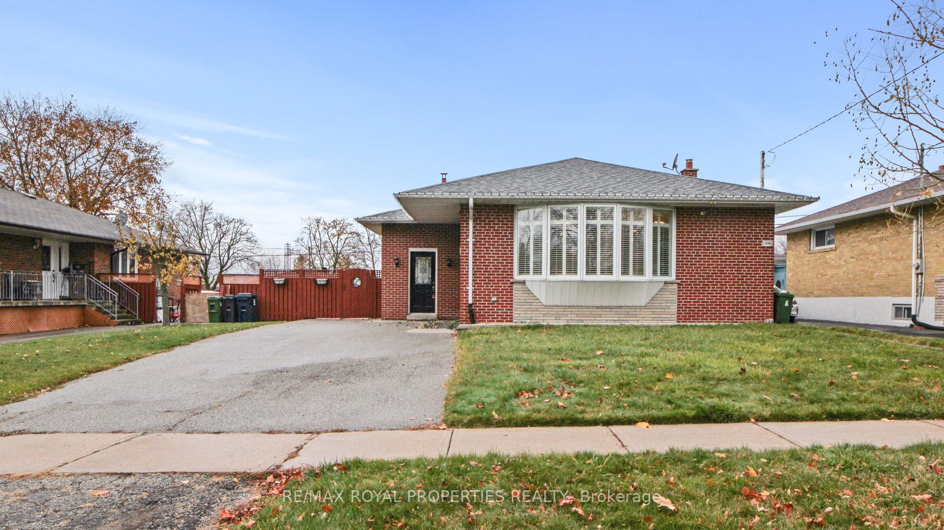 Front of Unit Main Floor, 28 Chopin Avenue