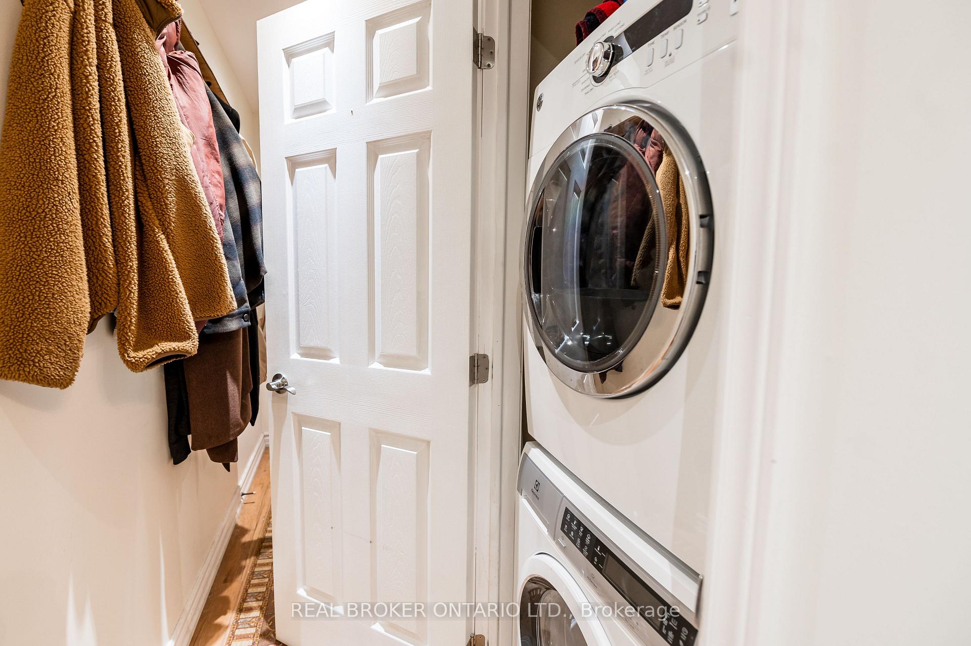 Photo 9 of Unit 8, 85 Beech Avenue, Toronto, The Beaches — HOMEH