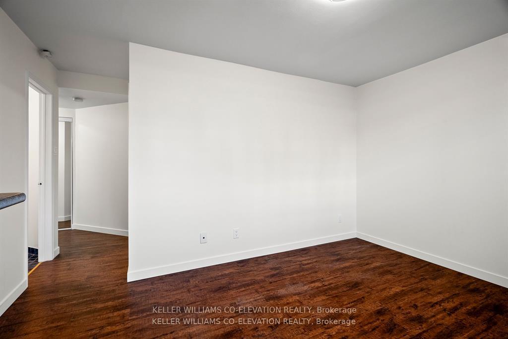 Photo 6 of Unit 16, 2676 Yonge Street, Toronto, Lawrence Park South — HOMEH
