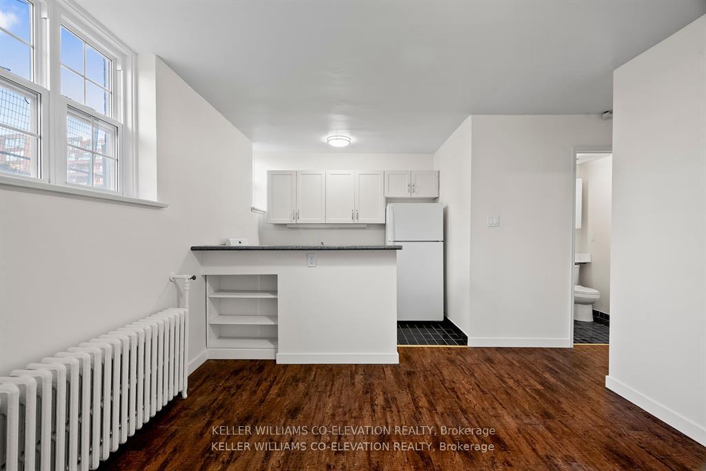 Photo 7 of Unit 16, 2676 Yonge Street, Toronto, Lawrence Park South — HOMEH