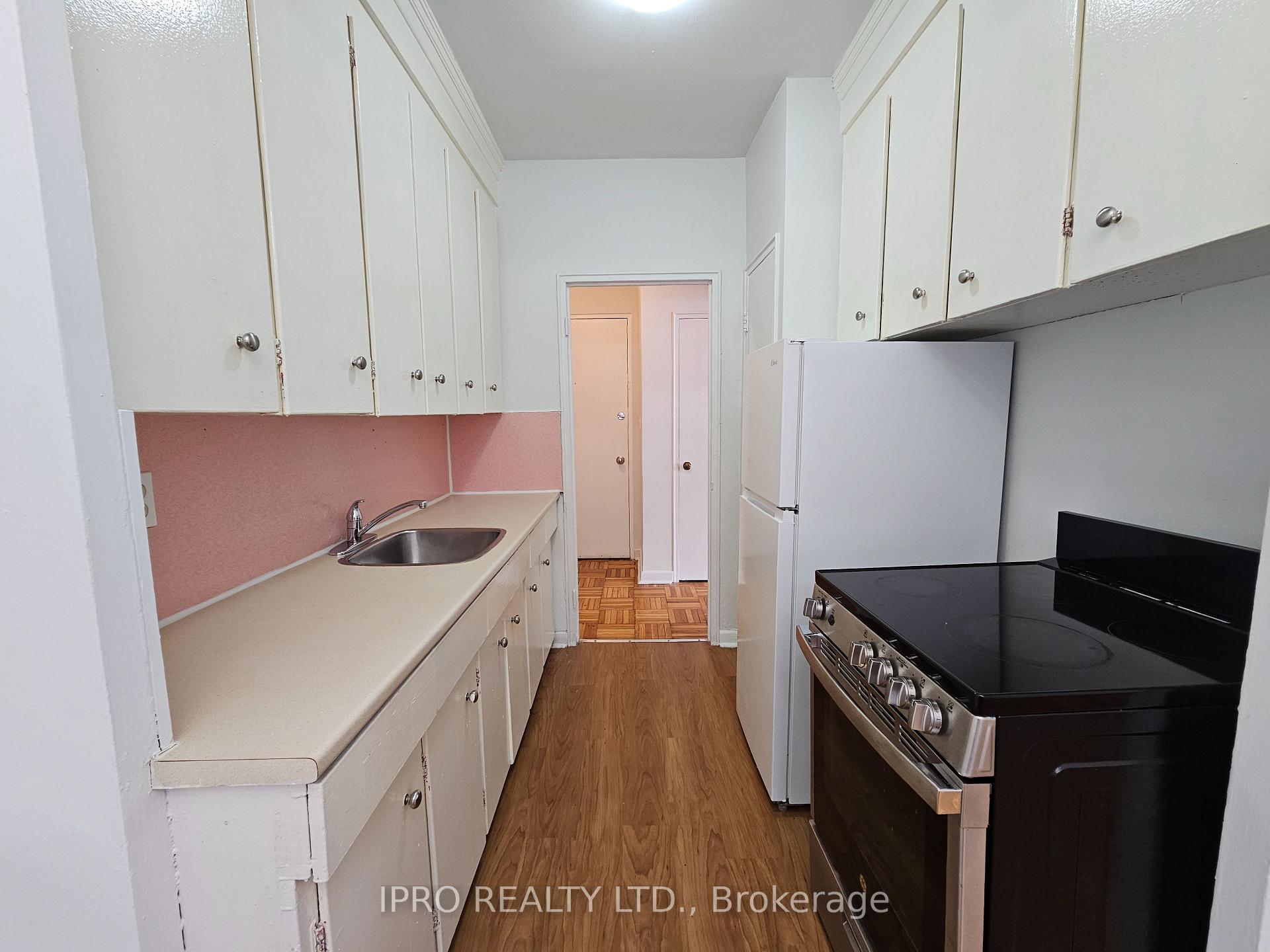 Photo 9 of Unit 103, 20 Cosburn Avenue, Toronto, Danforth Village-East York — HOMEH