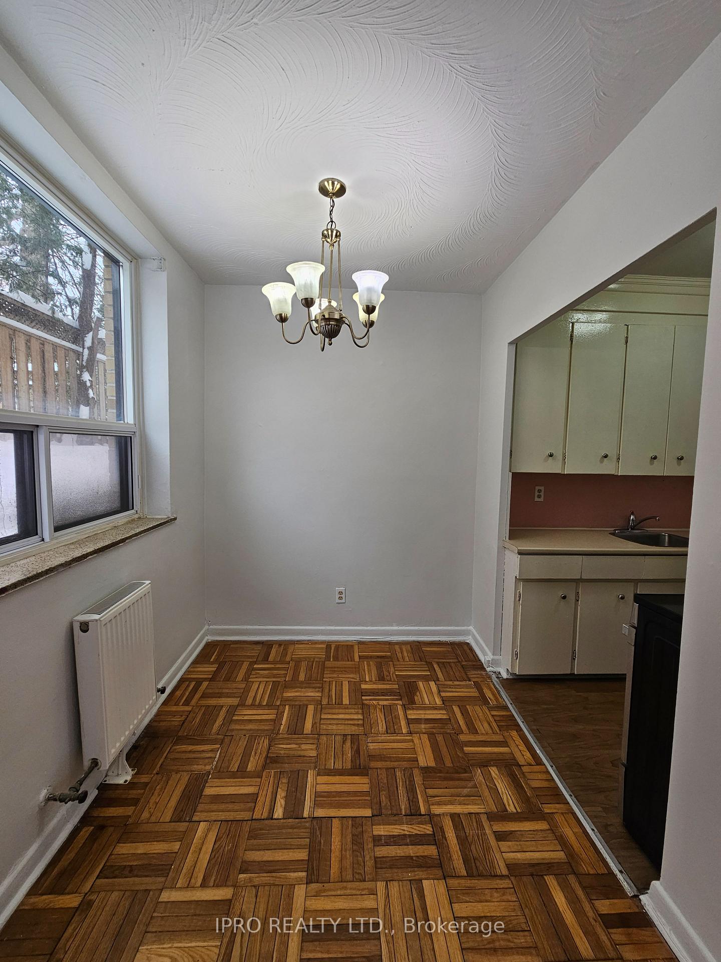 Photo 13 of Unit 103, 20 Cosburn Avenue, Toronto, Danforth Village-East York — HOMEH