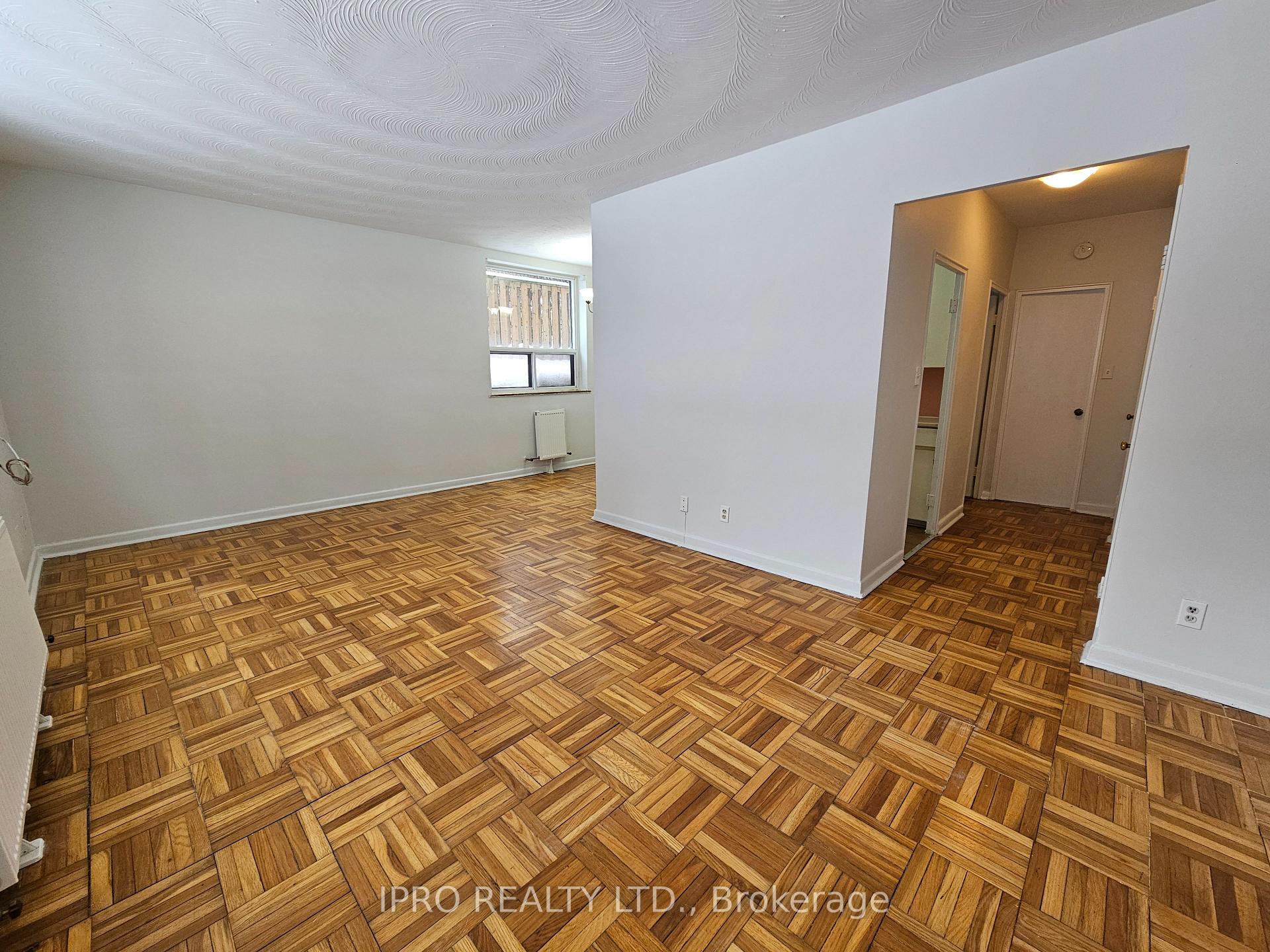 Photo 20 of Unit 103, 20 Cosburn Avenue, Toronto, Danforth Village-East York — HOMEH