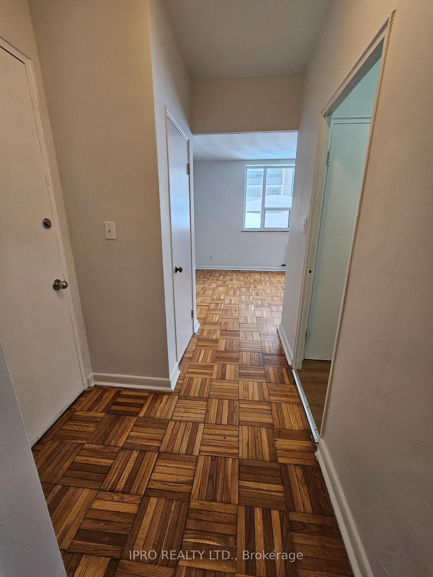 Photo 18 of Unit 103, 20 Cosburn Avenue, Toronto, Danforth Village-East York — HOMEH
