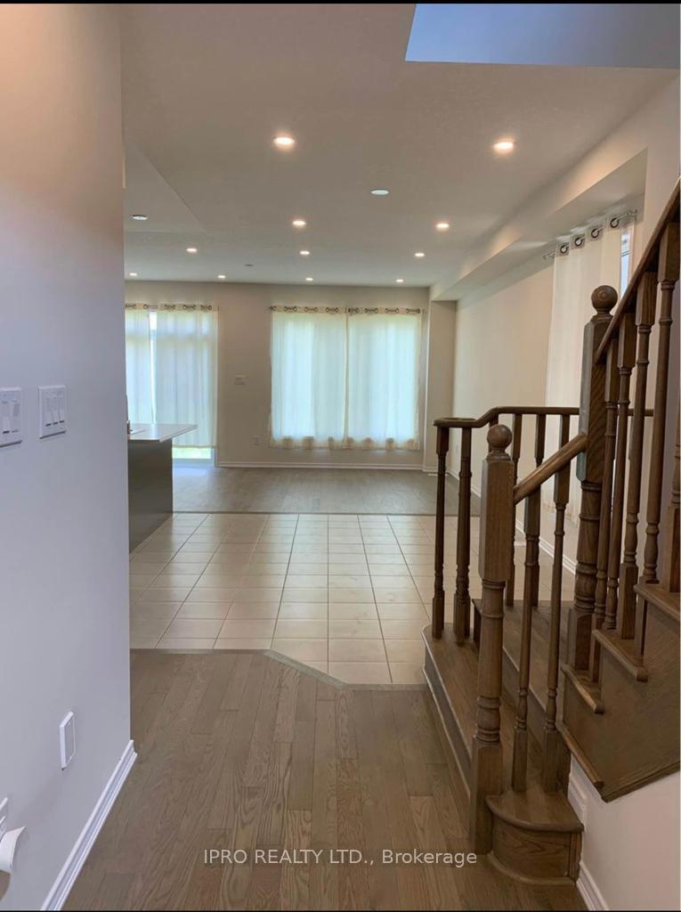 Photo 10 of 327 Dolman Street, Kitchener — HOMEH