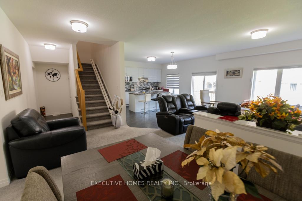 Photo 2 of Unit (Upper Portion), 79 Flagg Avenue, Brant, Paris — HOMEH