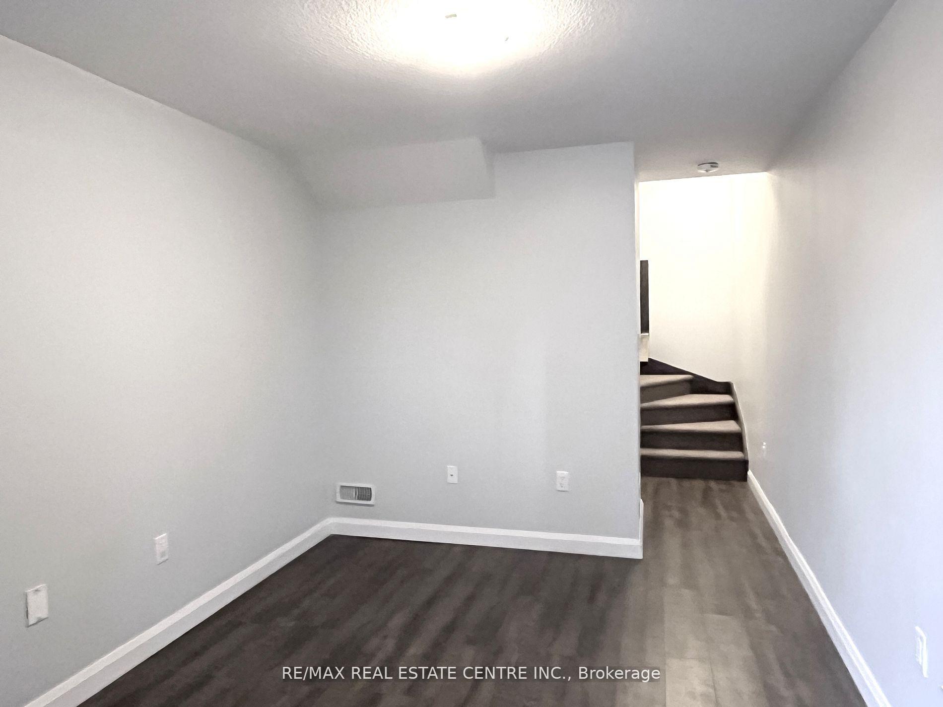 Photo 2 of Unit 47, 1169 Garner Road E, Hamilton, Meadowlands — HOMEH