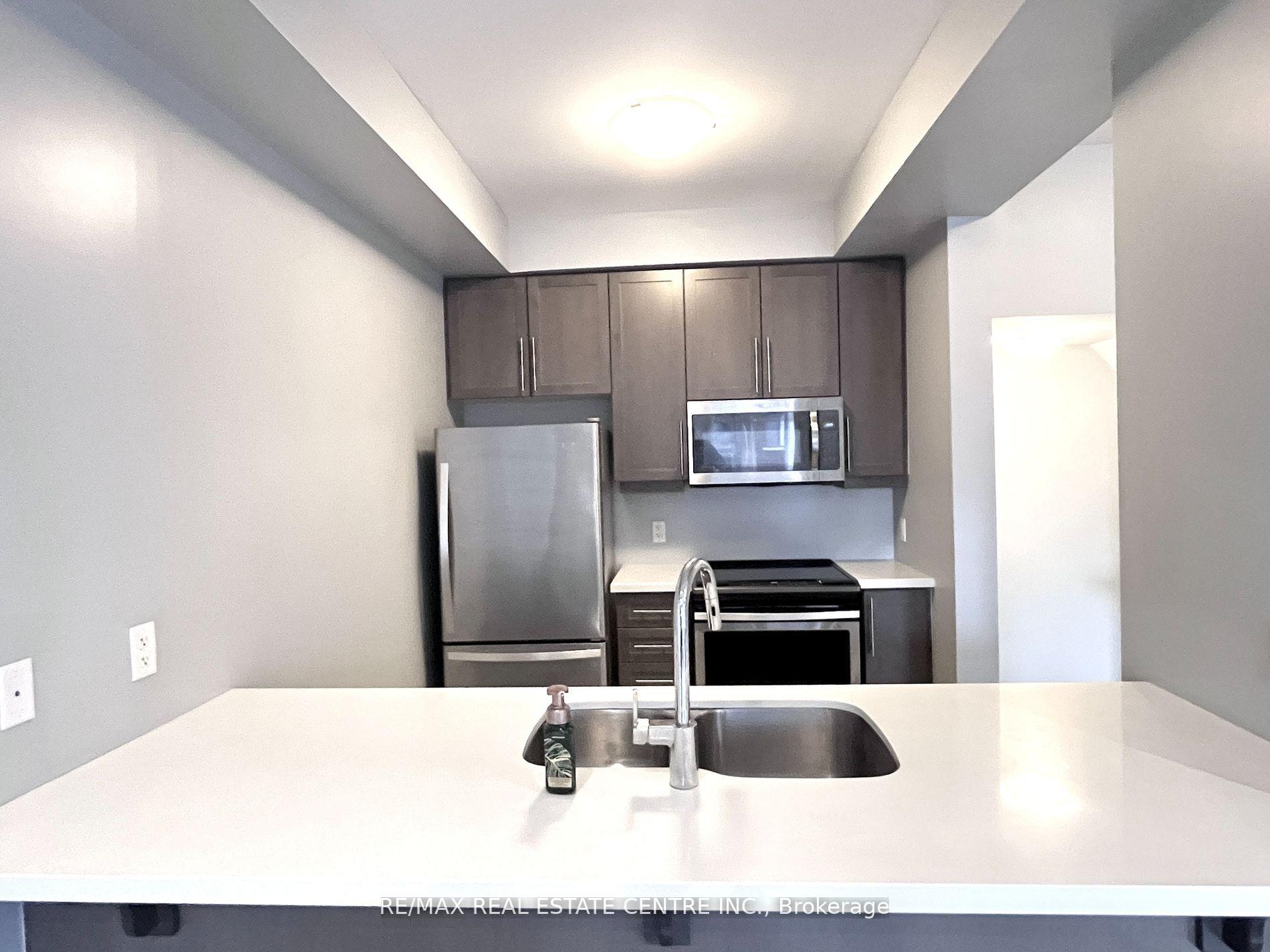 Photo 6 of Unit 47, 1169 Garner Road E, Hamilton, Meadowlands — HOMEH