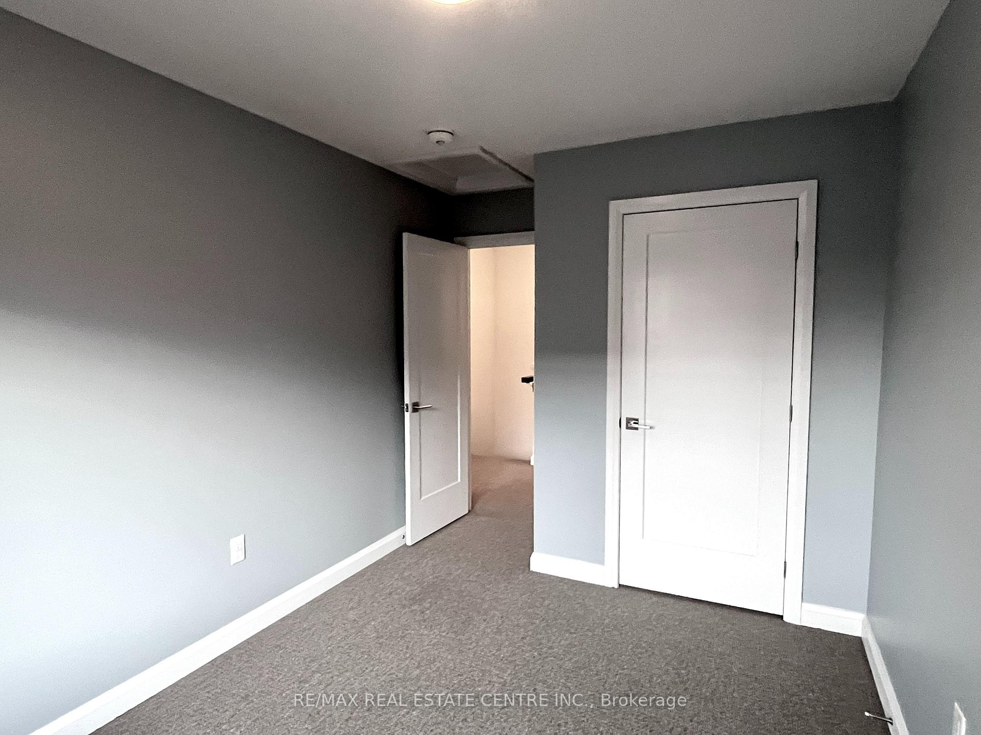 Photo 15 of Unit 47, 1169 Garner Road E, Hamilton, Meadowlands — HOMEH