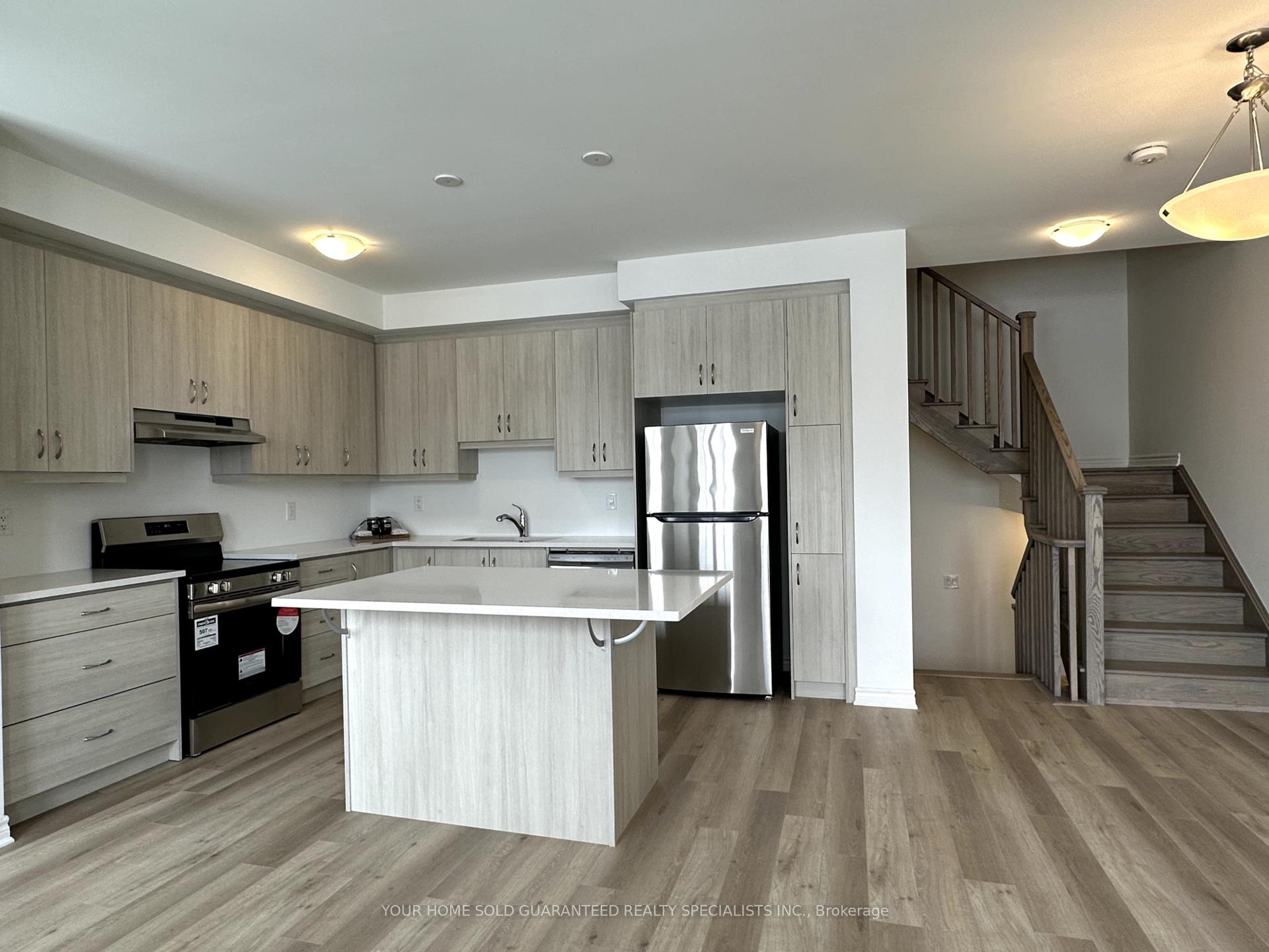 Photo 3 of 12 Ennerdale Street, Barrie, Rural Barrie Southwest — HOMEH