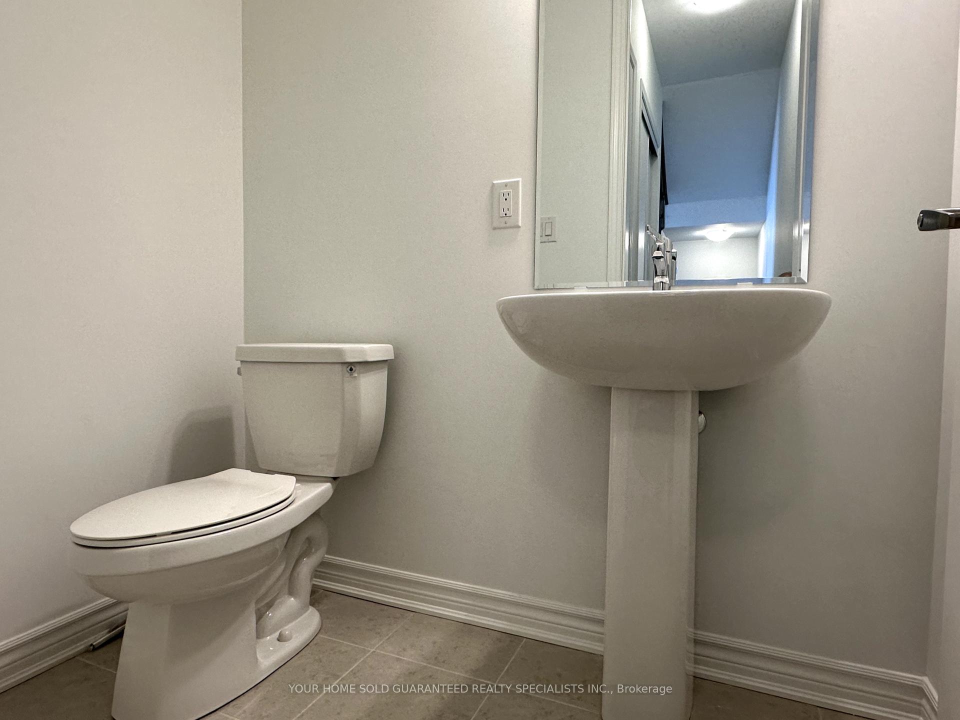 Photo 5 of 12 Ennerdale Street, Barrie, Rural Barrie Southwest — HOMEH