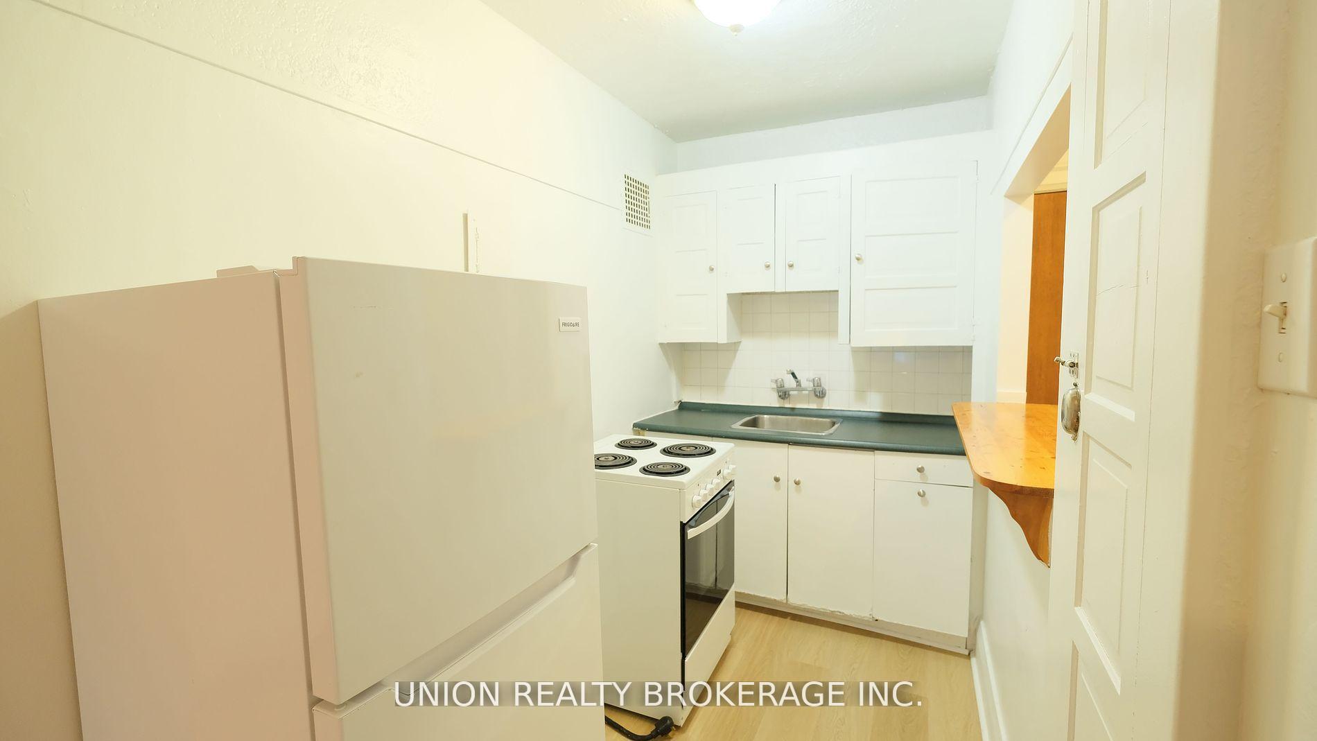 Photo 4 of Unit 41, 84 Willow Avenue, Toronto, The Beaches — HOMEH