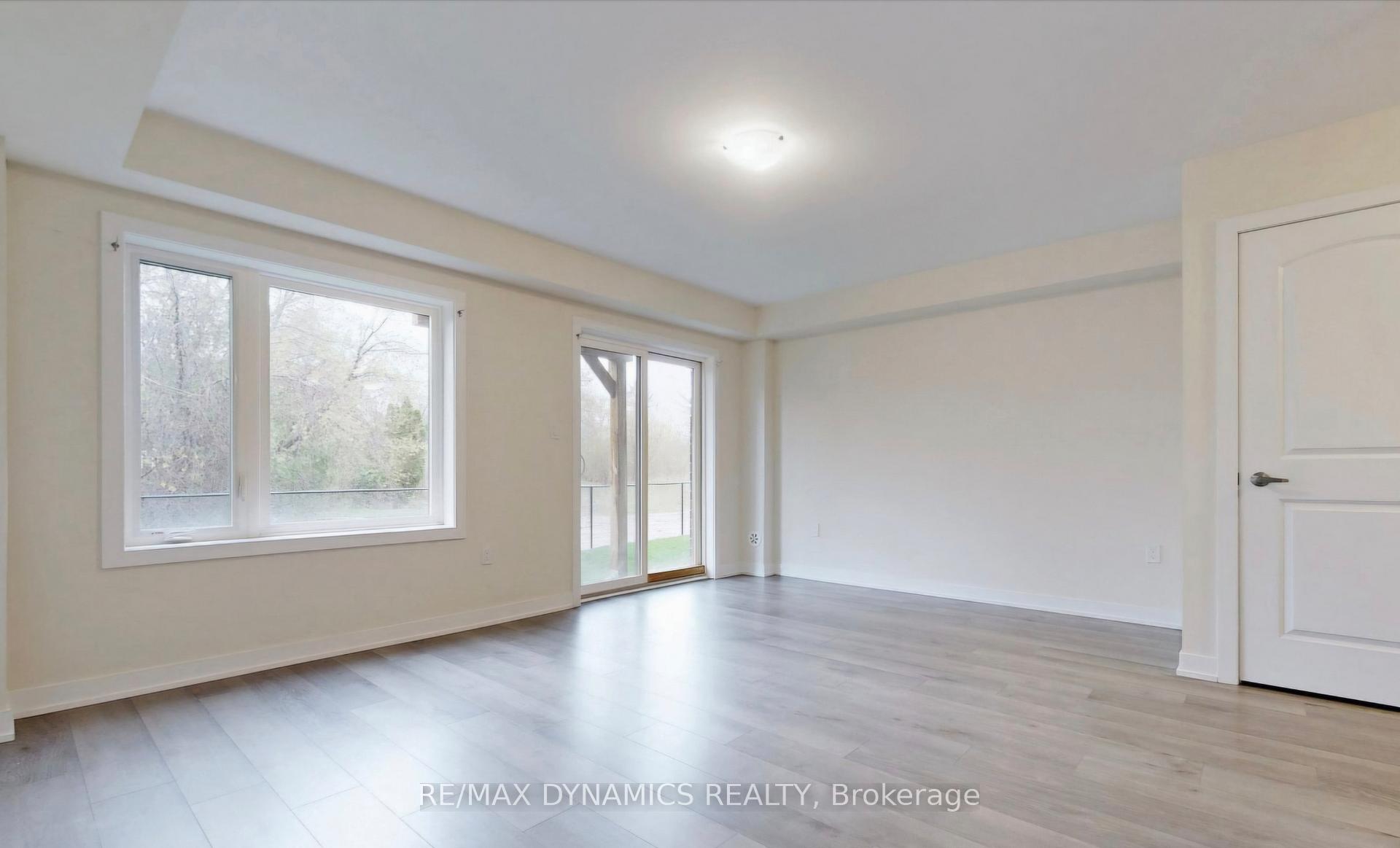 Photo 4 of Unit 4, 250 Finch Avenue, Pickering, Rouge Park — HOMEH
