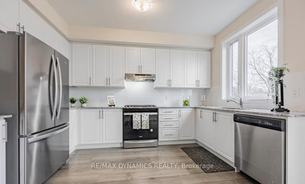 Photo 3 of Unit 4, 250 Finch Avenue, Pickering, Rouge Park — HOMEH