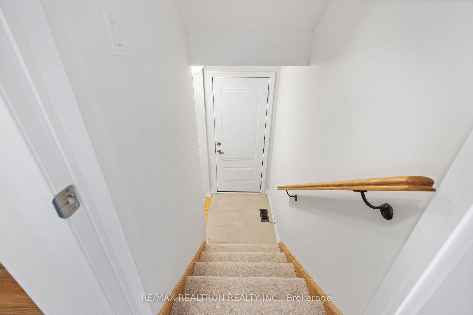 Photo 26 of 18 Northrop Avenue, Clarington, Newcastle — HOMEH