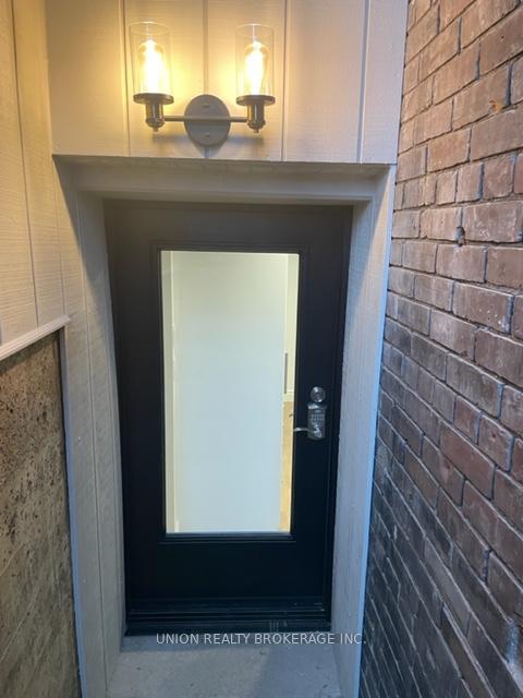 Photo 8 of Unit Bsmt, 3 Withrow Avenue, Toronto, North Riverdale — HOMEH