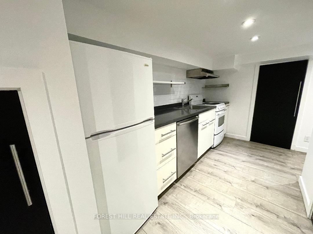 Photo 6 of Unit Lower, 35 Lola Road, Toronto, Yonge-Eglinton — HOMEH