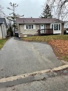 Photo 3 of Unit A, 51 Windermere Court, Brampton, Northwood Park — HOMEH