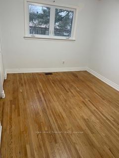 Photo 4 of Unit A, 51 Windermere Court, Brampton, Northwood Park — HOMEH