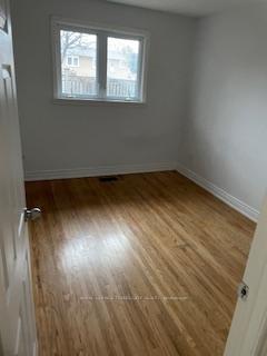 Photo 14 of Unit A, 51 Windermere Court, Brampton, Northwood Park — HOMEH
