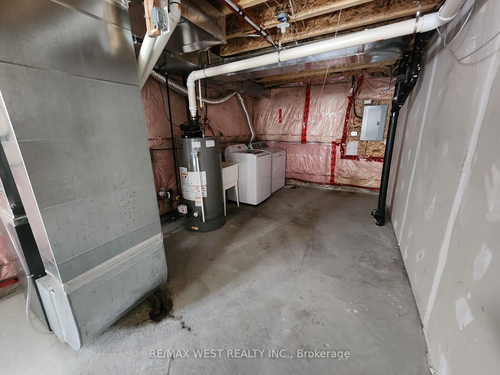Photo 26 of Unit 49, 175 Stanley Street, Barrie, East Bayfield — HOMEH