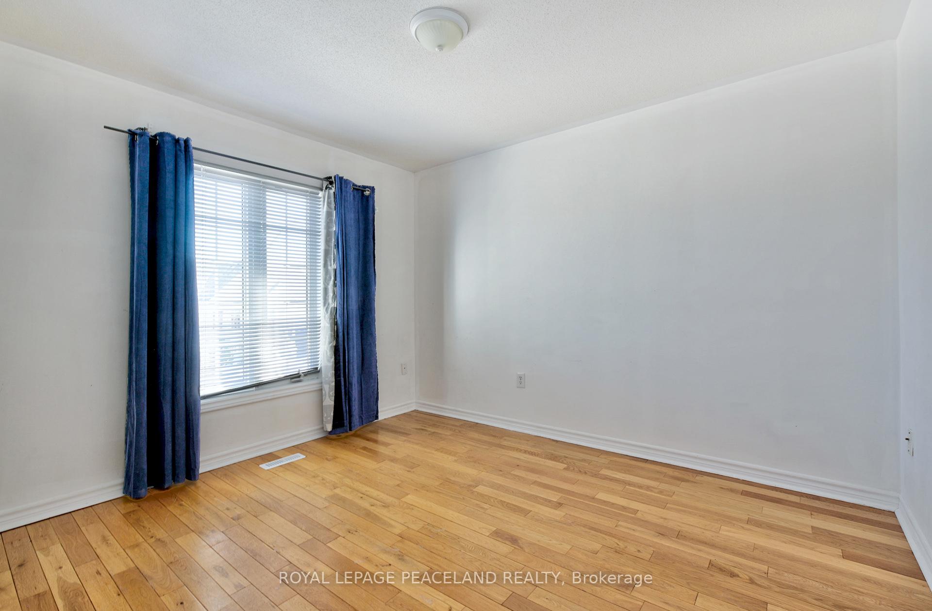 Photo 33 of 32 Counsellor Terrace, Barrie, Innis-Shore — HOMEH