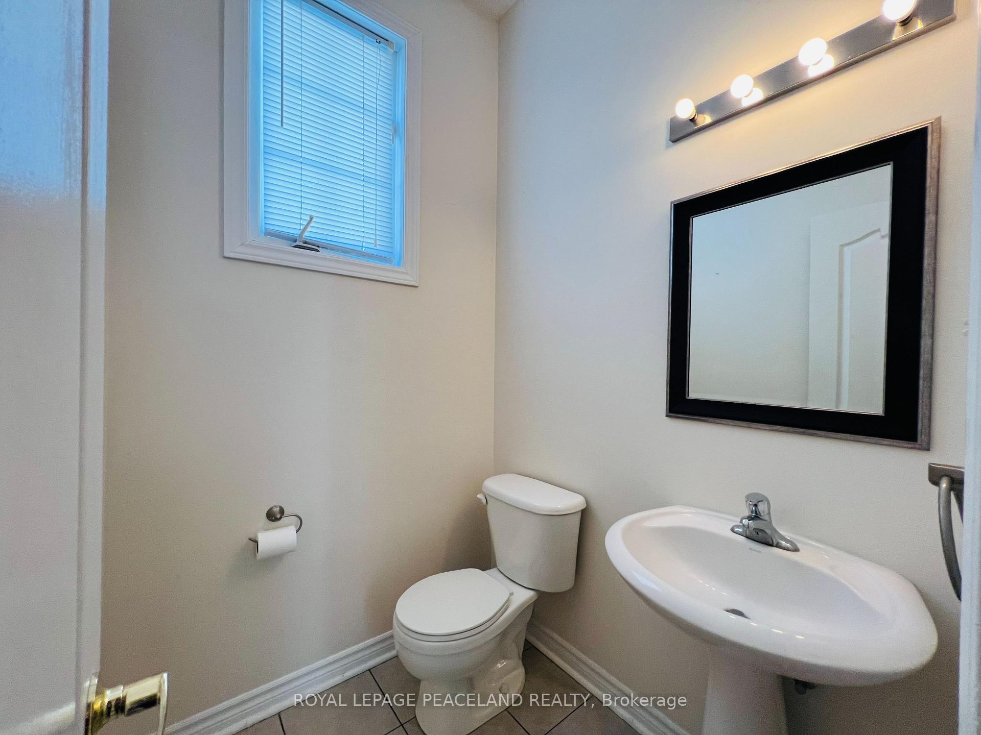 Photo 35 of 32 Counsellor Terrace, Barrie, Innis-Shore — HOMEH