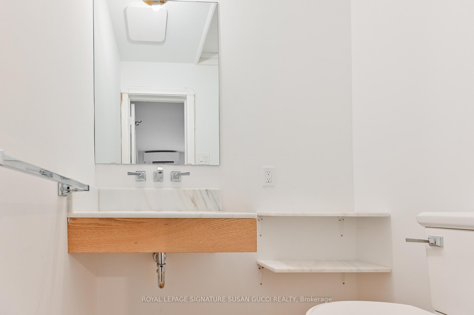 Photo 5 of 8 Alder Road, Toronto, O'Connor-Parkview — HOMEH