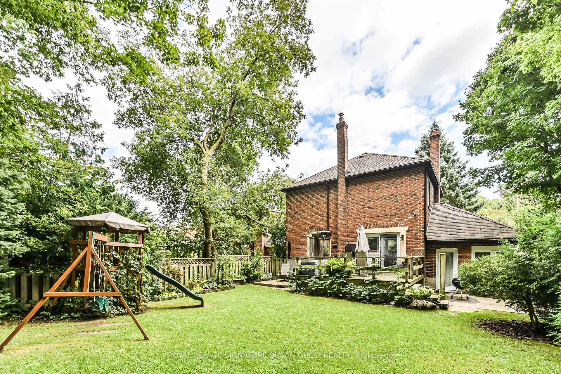 Photo 38 of 8 Alder Road, Toronto, O'Connor-Parkview — HOMEH