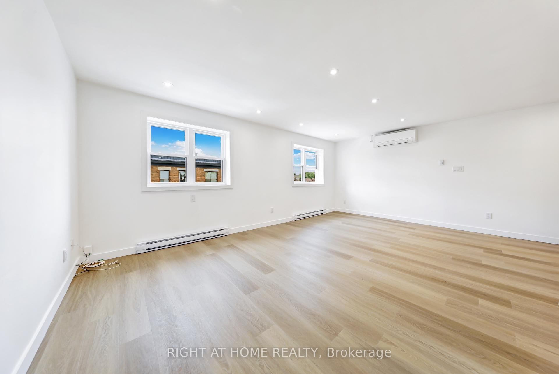 Photo 5 of Unit 302, 1082 St. Clair Avenue W, Toronto, Oakwood Village — HOMEH