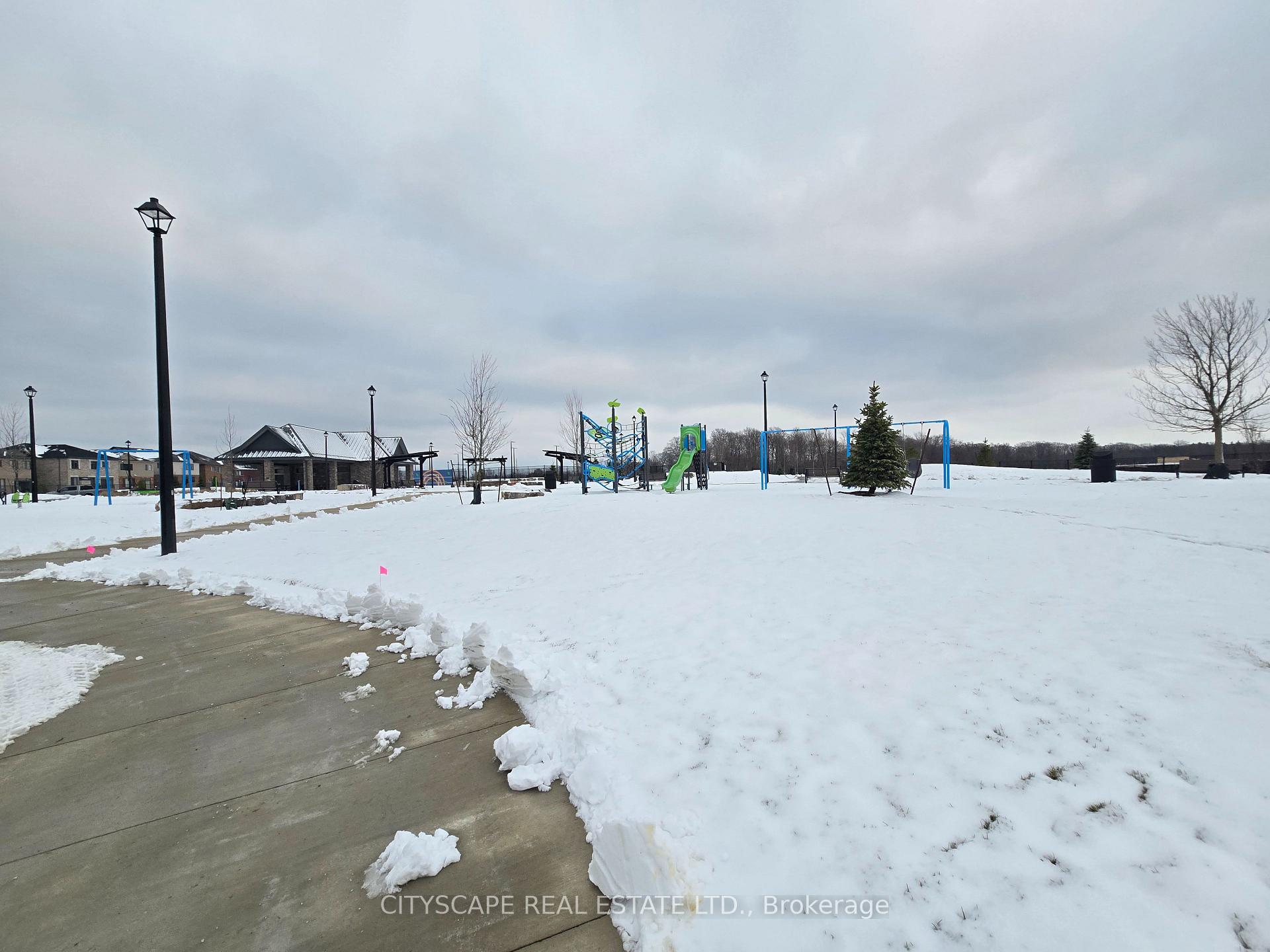 Photo 33 of Unit 16, 420 Newman Drive, Cambridge — HOMEH