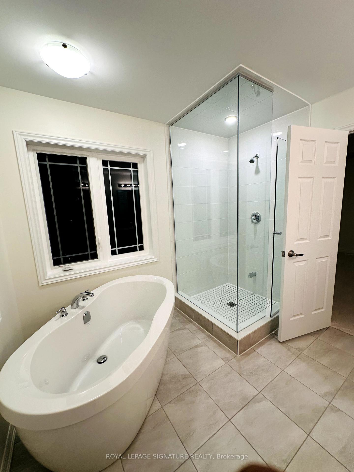 Photo 7 of Unit Main Fl, 2070 Hallandale Street, Oshawa, Kedron — HOMEH