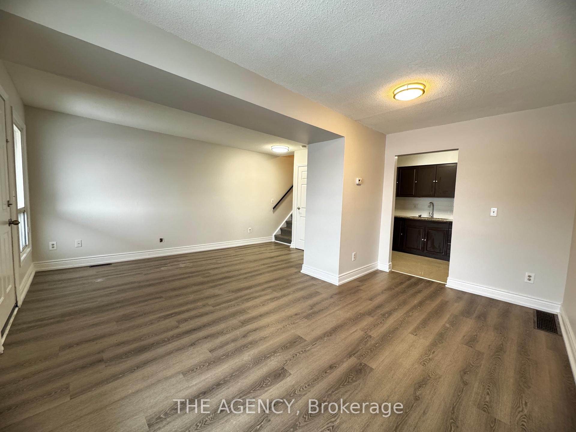 Photo 6 of Unit 14, 477 Dean Avenue, Oshawa, Central — HOMEH