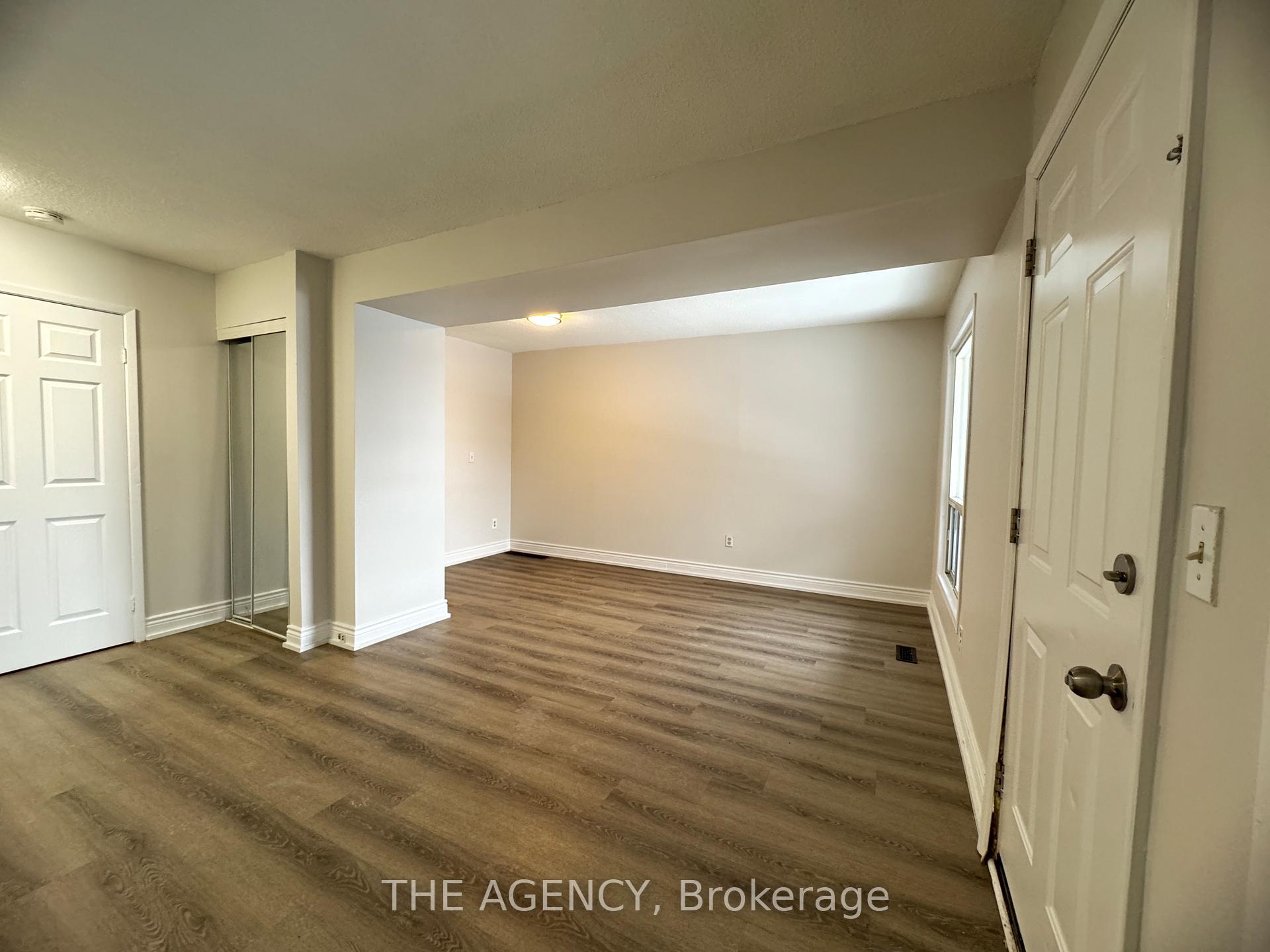 Photo 3 of Unit 14, 477 Dean Avenue, Oshawa, Central — HOMEH