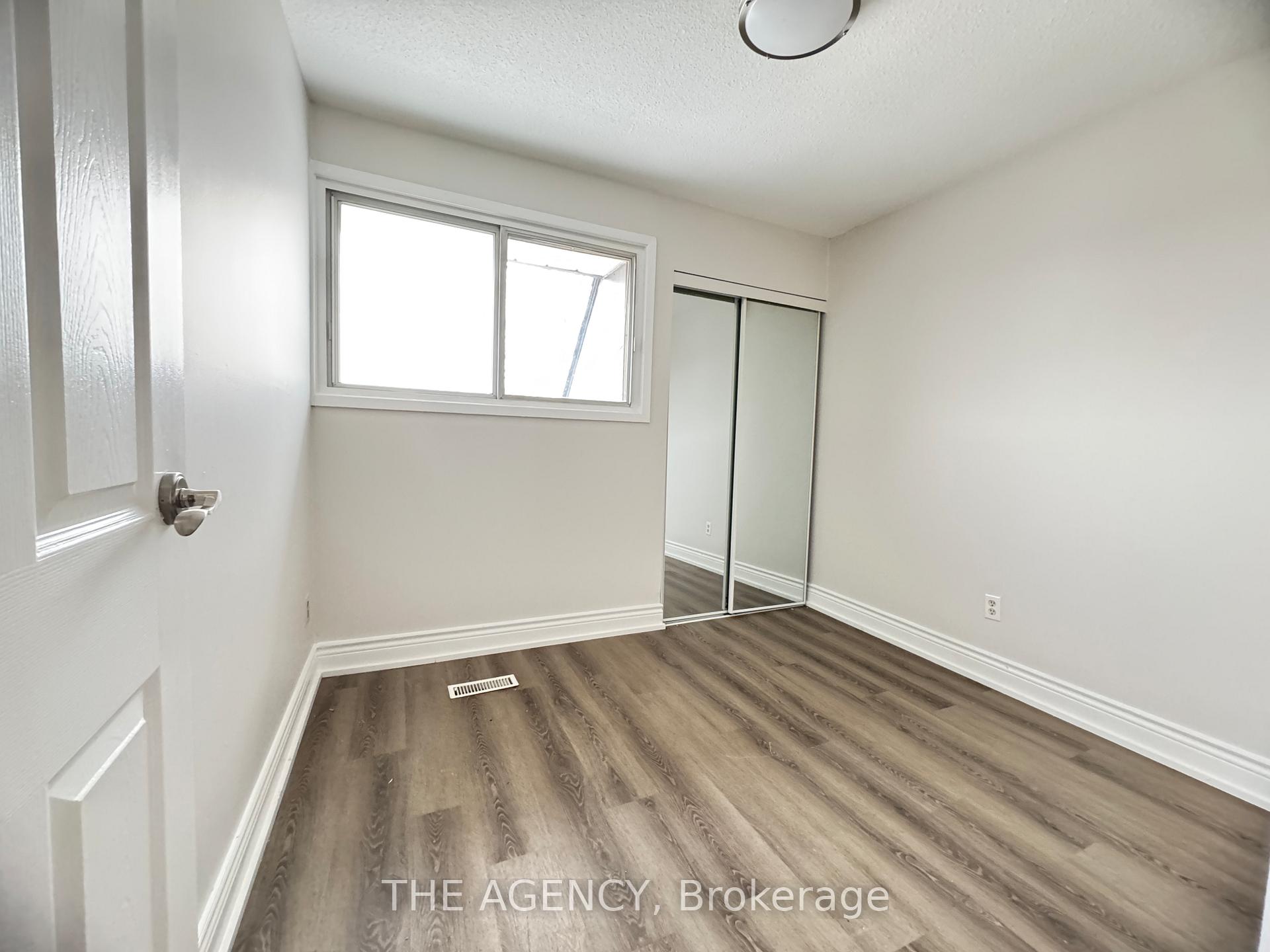 Photo 13 of Unit 14, 477 Dean Avenue, Oshawa, Central — HOMEH