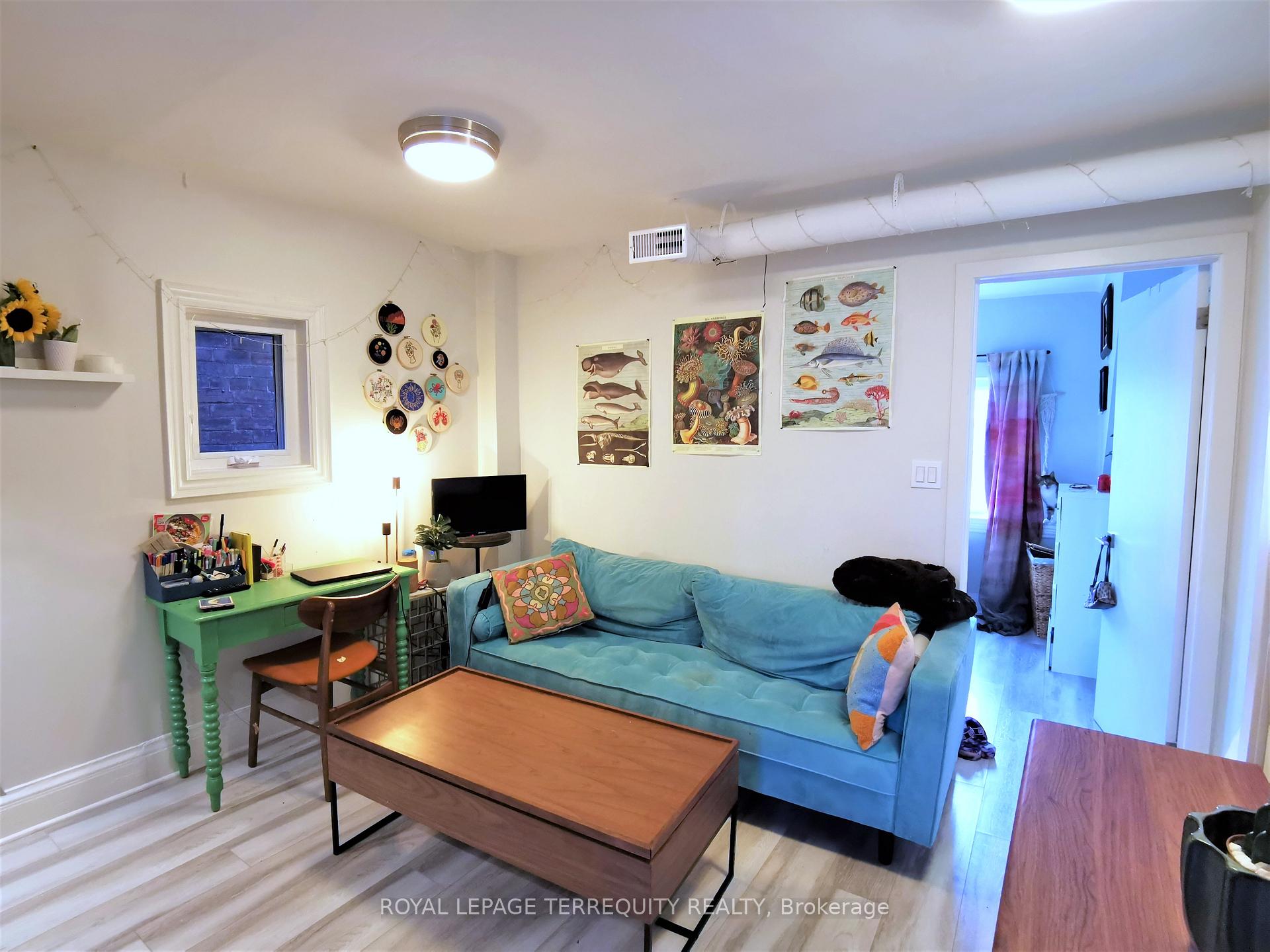 Photo 4 of Unit 4, 1037 Bathurst Street, Toronto, The Annex — HOMEH